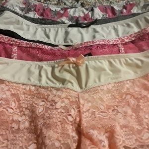 4 set of pink victoria secret lace underwear
